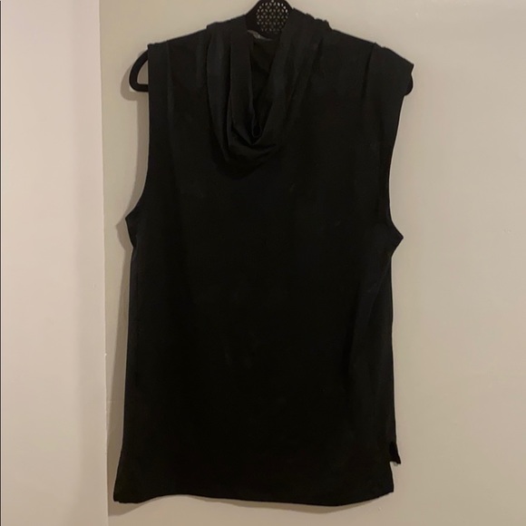 Nike Sleeveless Running Hoodie - Picture 7 of 8